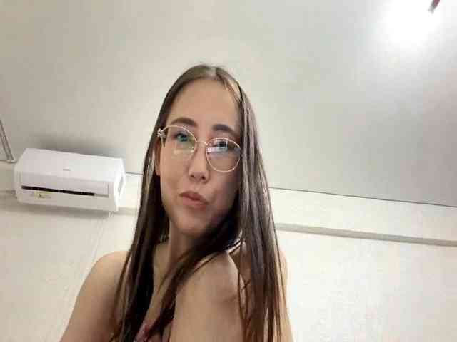 Just_Luna webcam