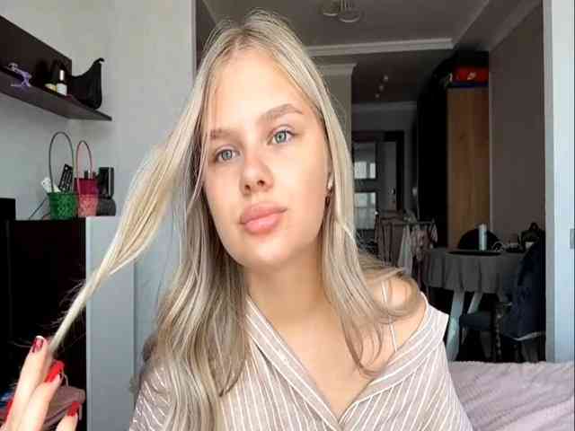 Modèle: Just_Luna