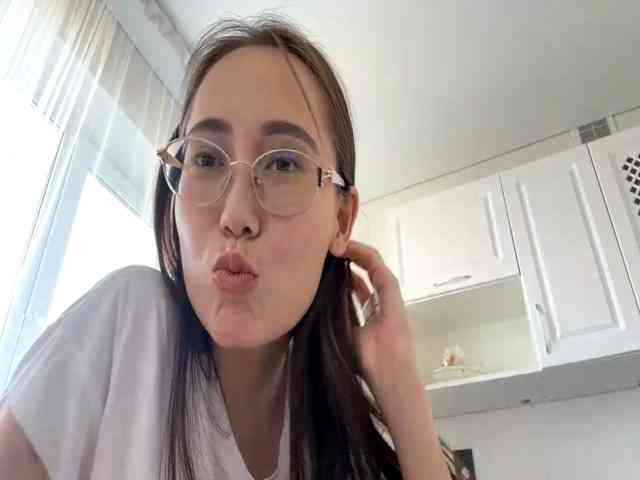 Just_Luna webcam