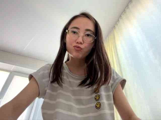 Just_Luna webcam