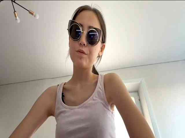 Just_Luna webcam