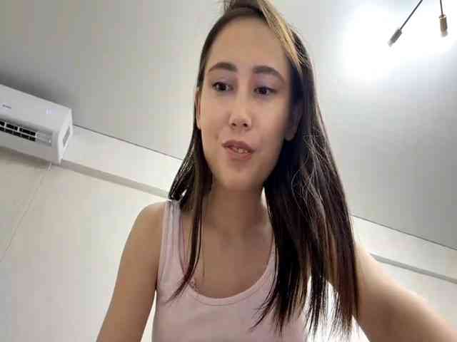 Just_Luna webcam