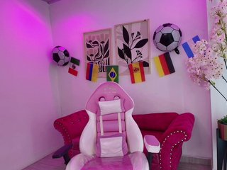 MiiaOwenns Porn Show