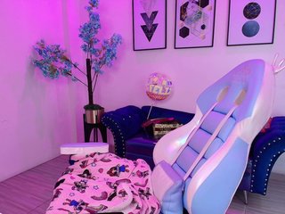 MiiaOwenns Porn Show