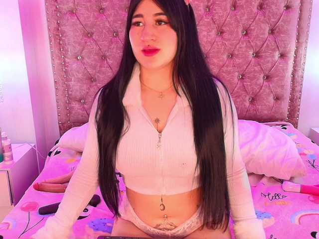 MiiaOwenns live cam on BongaCams
