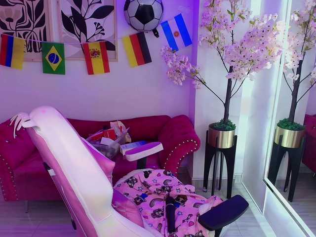 MiiaOwenns live cam on BongaCams