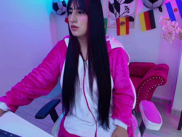 MiiaOwenns live cam on BongaCams