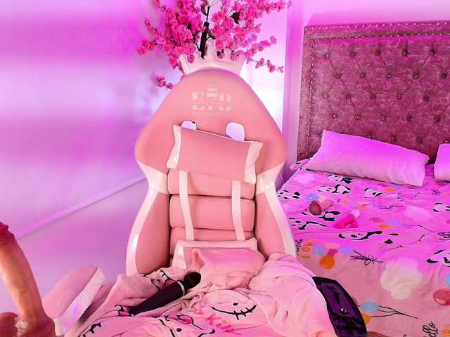 MiiaOwenns live cam on BongaCams
