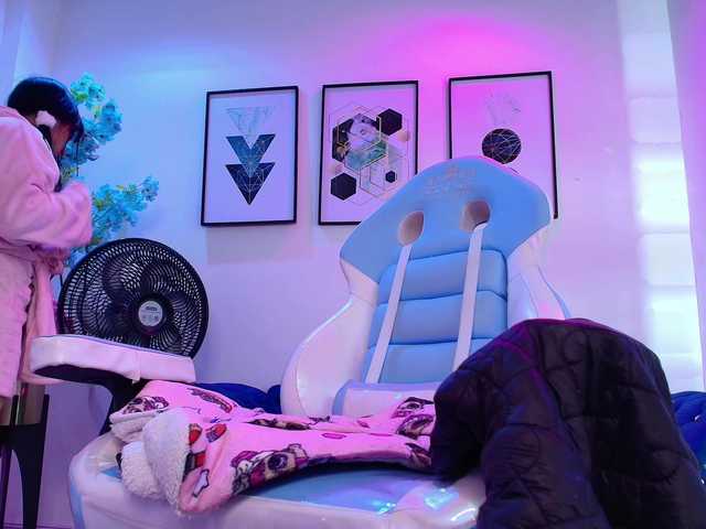 MiiaOwenns live cam on BongaCams