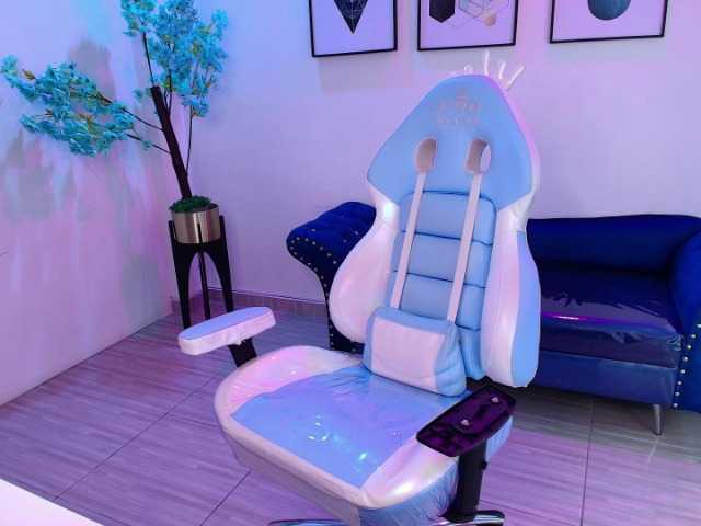MiiaOwenns live cam on BongaCams