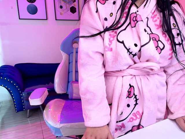 MiiaOwenns live cam on BongaCams