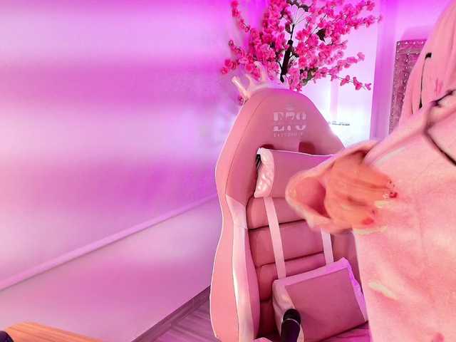 MiiaOwenns live cam on BongaCams