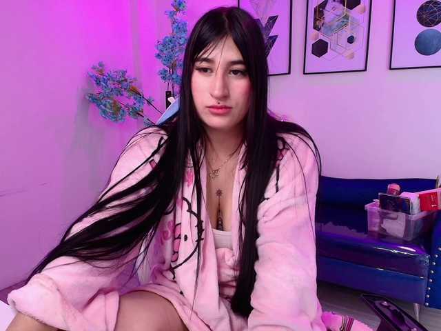 MiiaOwenns live cam on BongaCams
