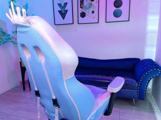 MiiaOwenns live cam on BongaCams