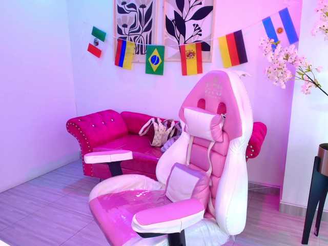 MiiaOwenns live cam on BongaCams