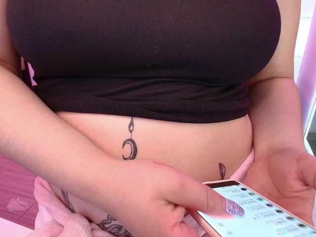 MiiaOwenns live cam on BongaCams