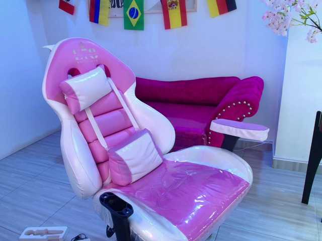 MiiaOwenns live cam on BongaCams