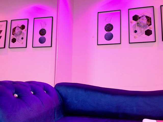 MiiaOwenns live cam on BongaCams