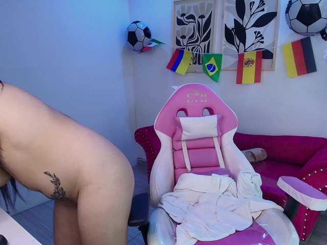 MiiaOwenns live cam on BongaCams