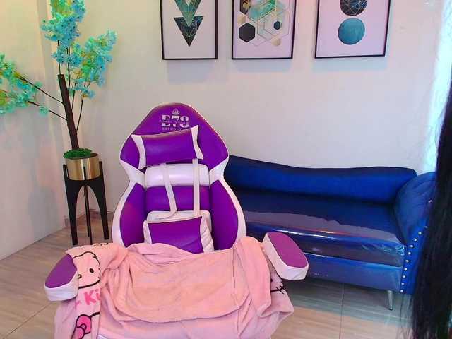 MiiaOwenns live cam on BongaCams