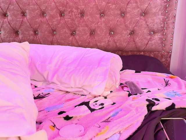 MiiaOwenns live cam on BongaCams
