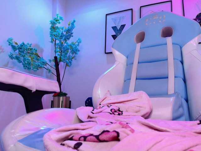 MiiaOwenns live cam on BongaCams