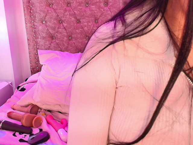 MiiaOwenns live cam on BongaCams
