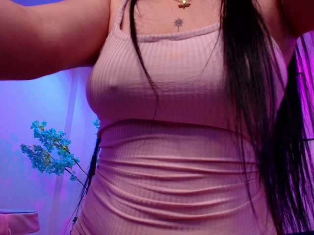 MiiaOwenns live cam on BongaCams