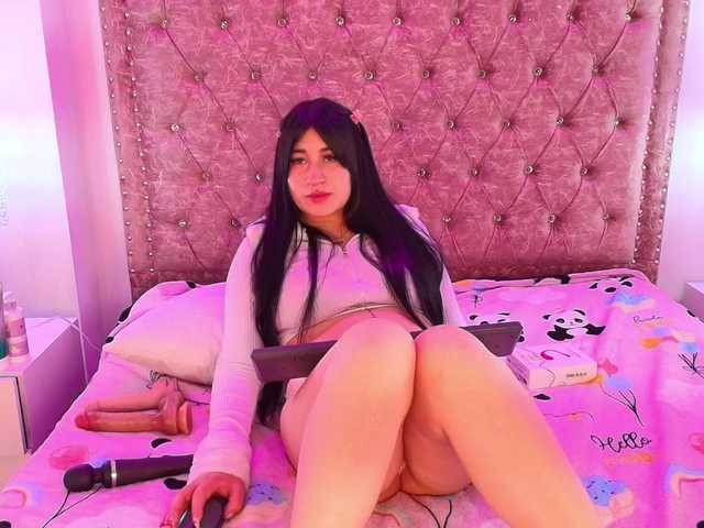 MiiaOwenns live cam on BongaCams