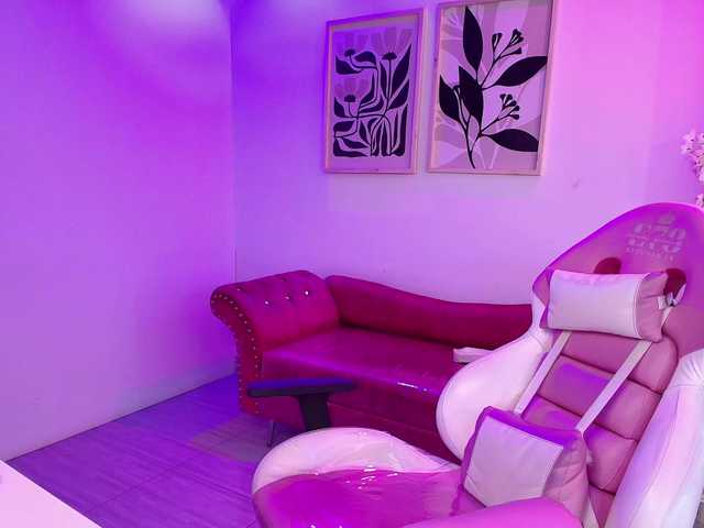 MiiaOwenns live cam on BongaCams