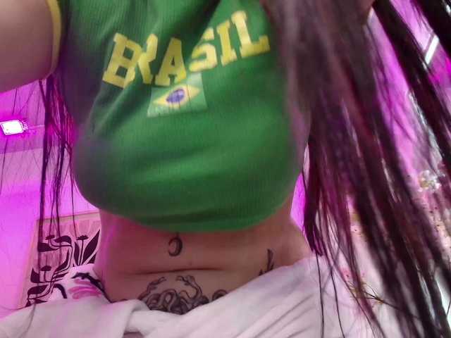 MiiaOwenns