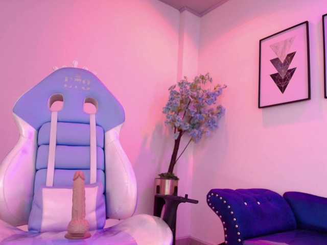 MiiaOwenns live cam on BongaCams