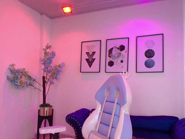 MiiaOwenns live cam on BongaCams