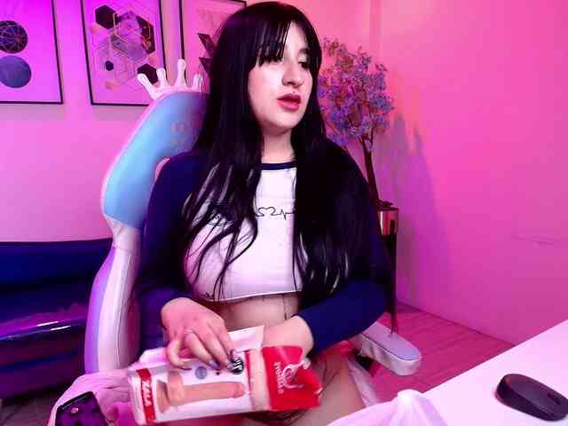 MiiaOwenns webcam