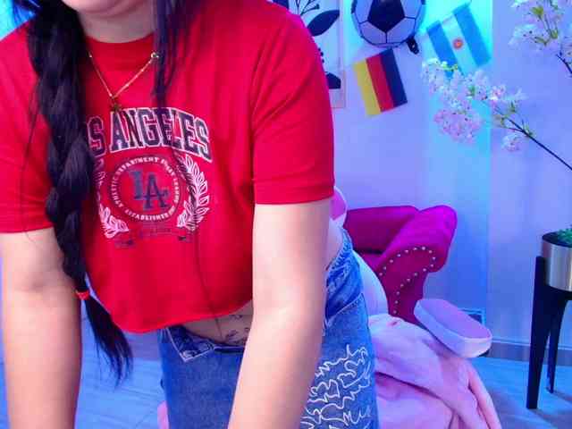 MiiaOwenns webcam