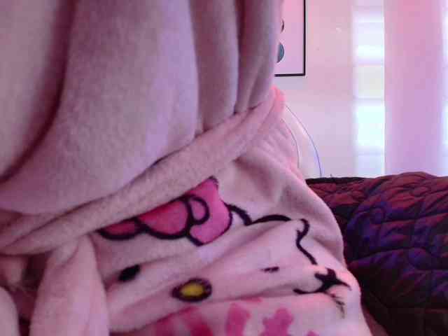 MiiaOwenns webcam