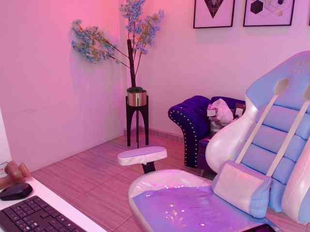 MiiaOwenns webcam