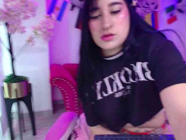 live amateur cam MiiaOwenns