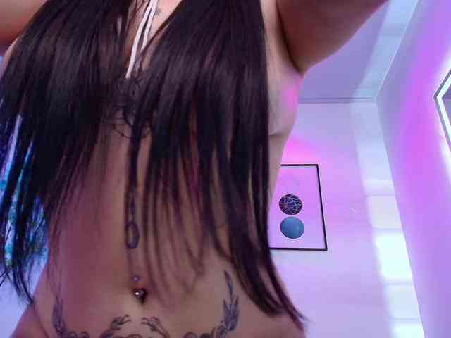 MiiaOwenns webcam