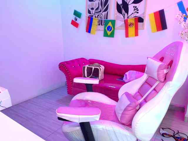 MiiaOwenns webcam