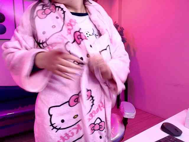 MiiaOwenns webcam