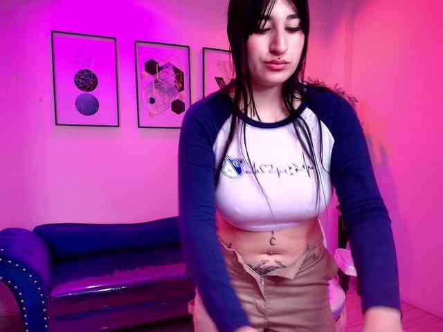 MiiaOwenns webcam