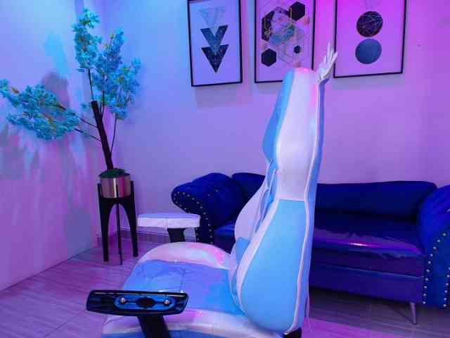 MiiaOwenns webcam
