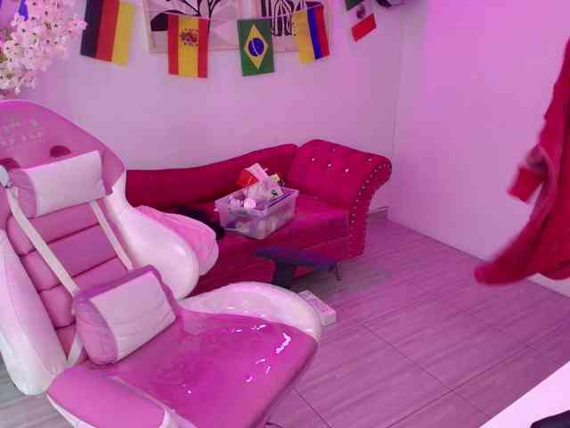 MiiaOwenns webcam