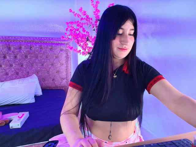 MiiaOwenns webcam