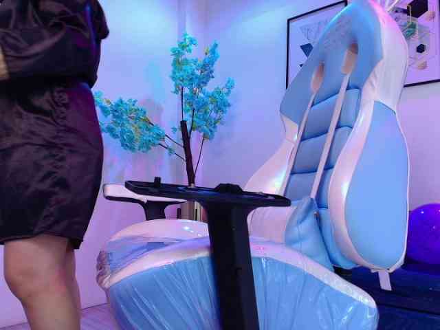 MiiaOwenns webcam