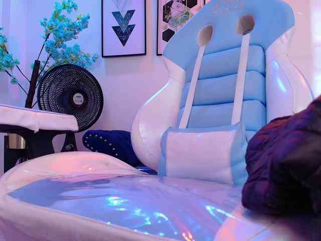 MiiaOwenns webcam