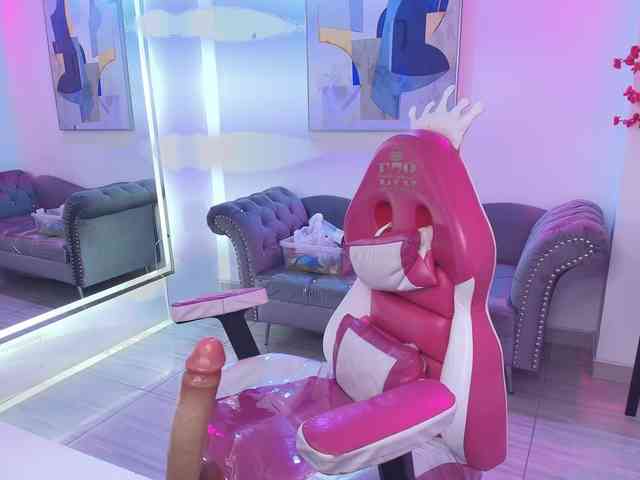 MiiaOwenns webcam
