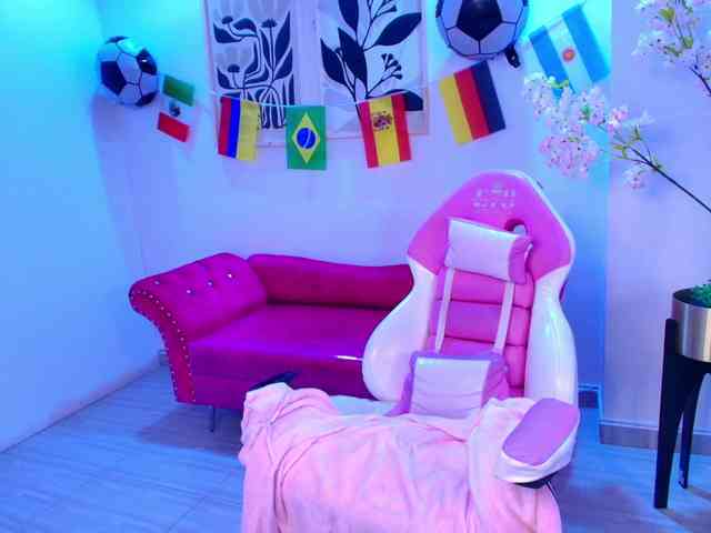 MiiaOwenns webcam