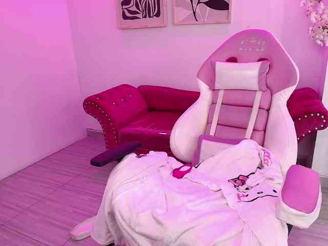 MiiaOwenns webcam